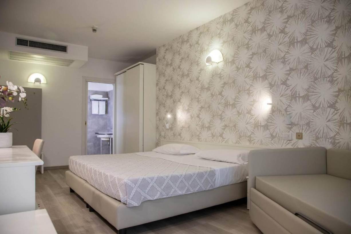 Prestige Hotel