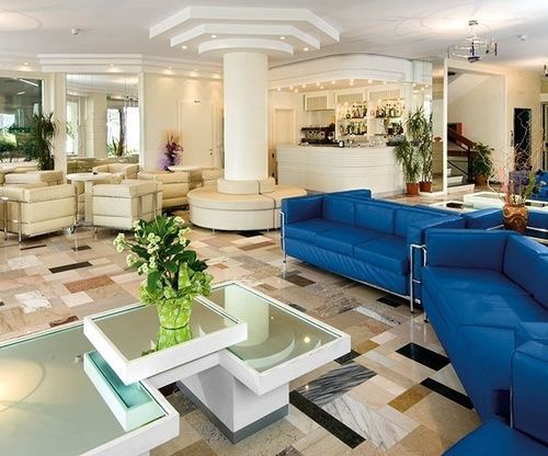 Prestige Cattolica